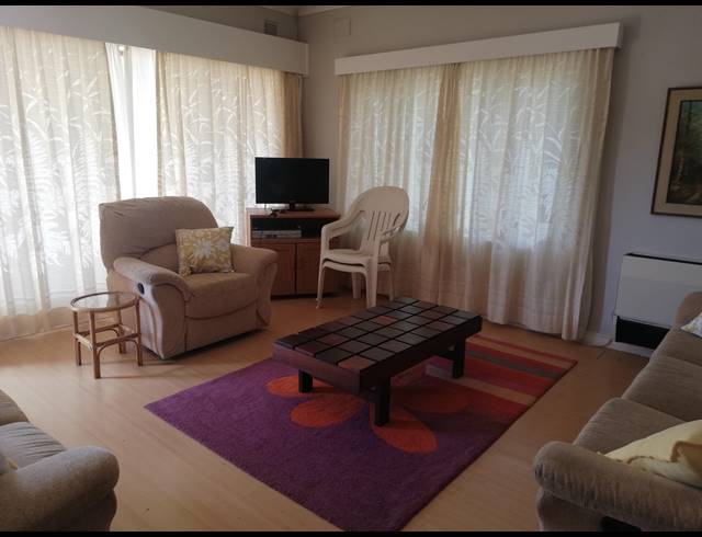 5 BEDROOM HOUSE FOR SALE IN UVONGO